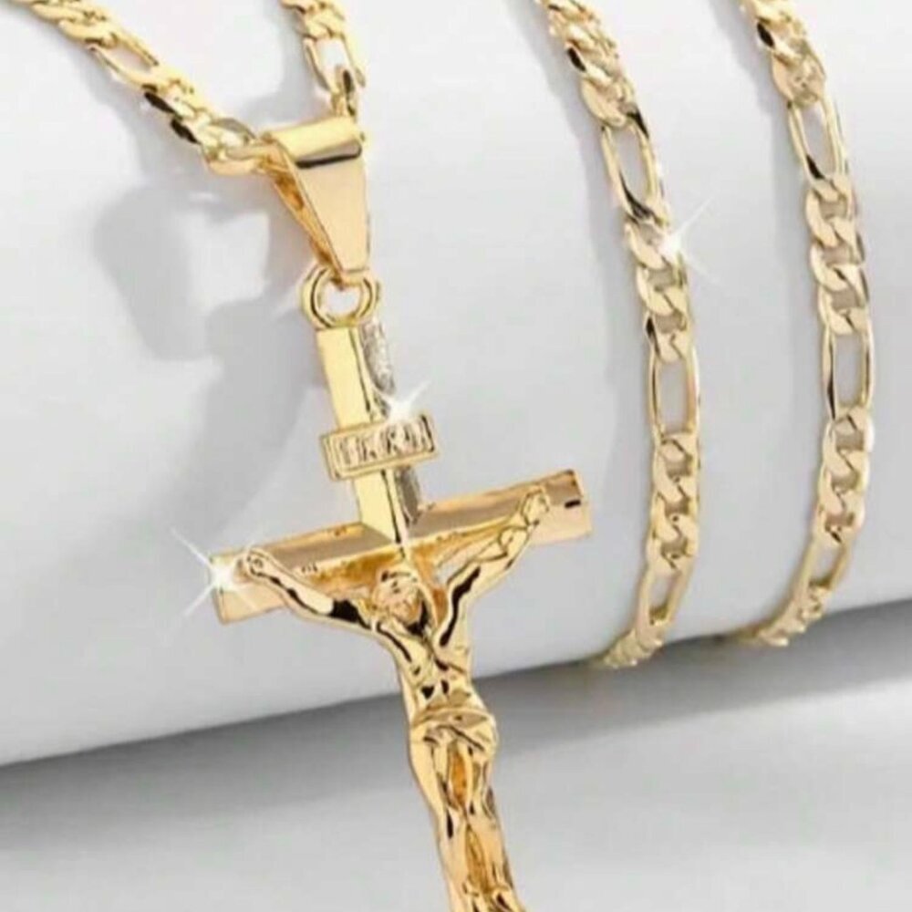 Gold Sun Pendant Necklace NEW SIMLA